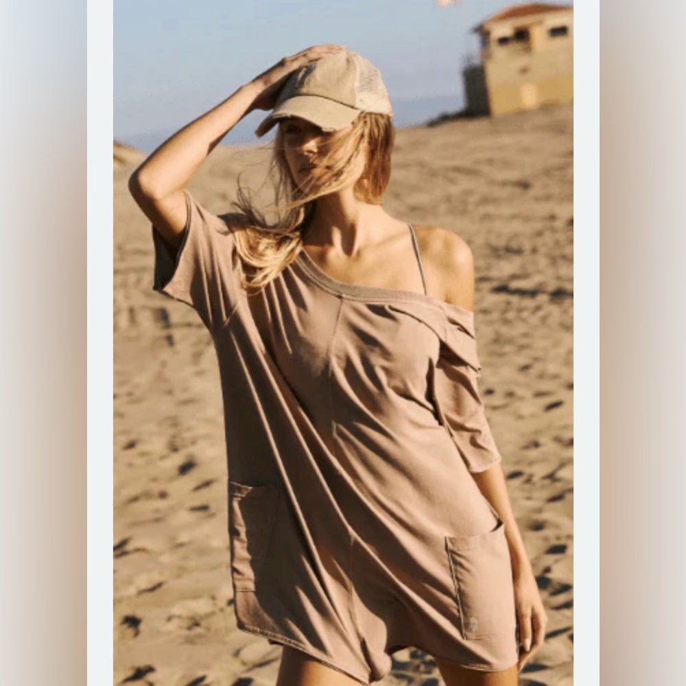 FP2 free people hot shot new nwt retail $60 small medium large tan romper